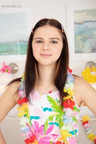 Agnesia in Hanging Out - 3/20 Agnesia in Hanging Out from Amour Angels - 3/20