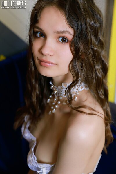 Ania in Ivory Lace - 6/20 Ania in Ivory Lace from Amour Angels - 6/20