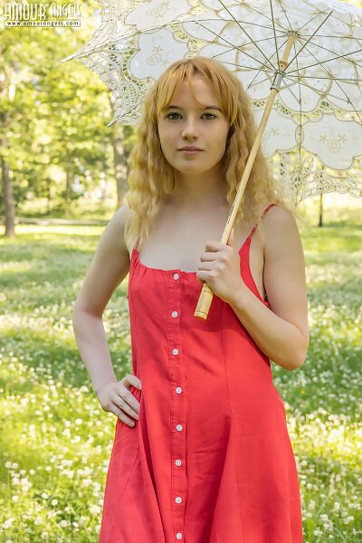 Avrora in Passion Bloom from Amour Angels - 3/20