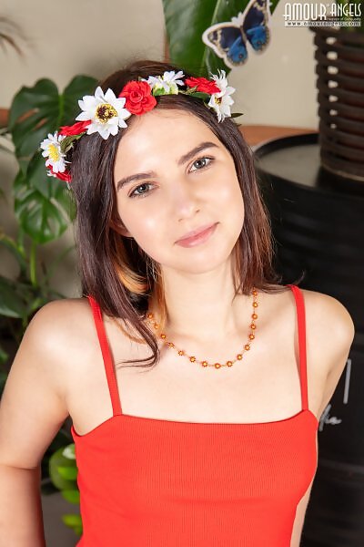 Presenting Agnesia - 4/21 Presenting Agnesia from Amour Angels - 4/21