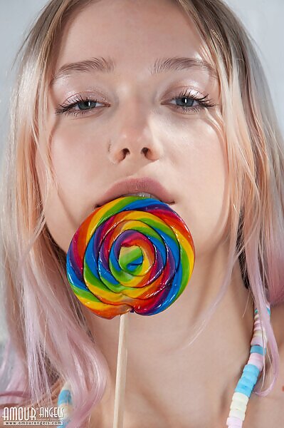 Presenting Lilly - 2/20 Presenting Lilly from Amour Angels - 2/20