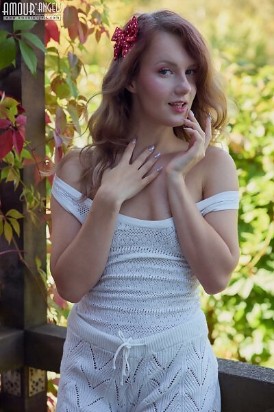 Presenting Luna Art from Amour Angels - 8/20