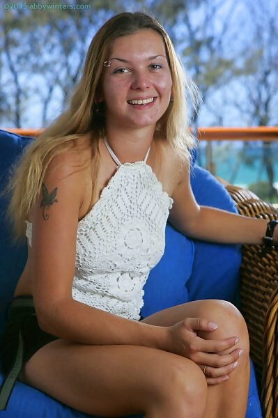 Justine pulls her panties aside from Abby Winters - 1/16