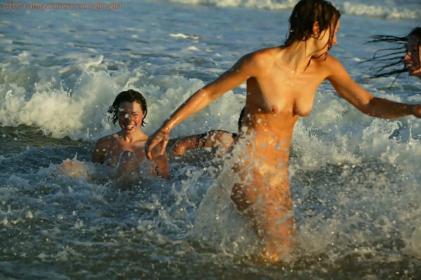 Four girls at the beach from abbywinters.com - 10/16