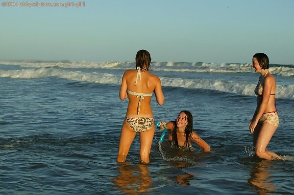 Four girls at the beach - 6/16 Four girls at the beach from abbywinters.com - 6/16