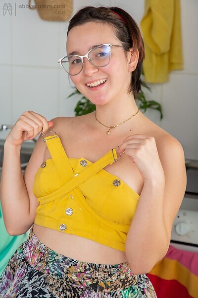 Lissa W in yellow top and short skirt - 3/16 Lissa W in yellow top and short skirt from abbywinters.com - 3/16