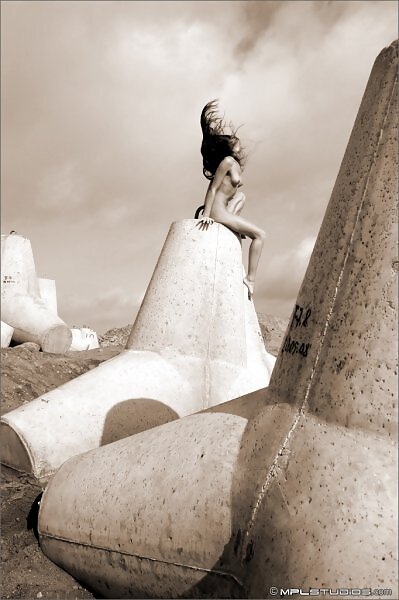 Maria in Form & Function from MPL Studios - 9/12