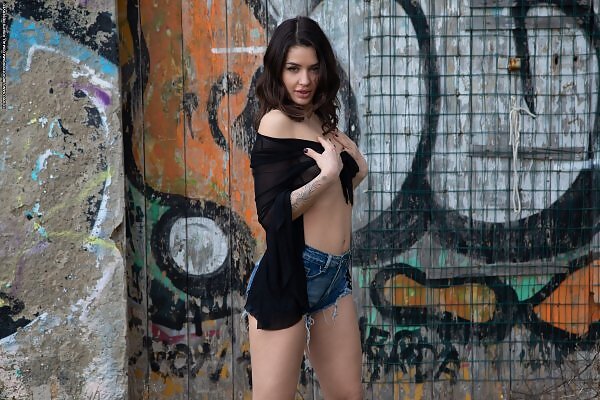 Blanche in Magnetic Energy 2 from Photodromm - 3/15
