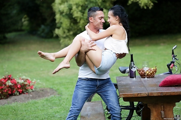 Nicole Love and Renato in Simple Things from 21 Naturals Network - 1/15