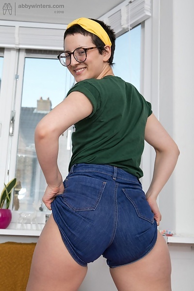 Cristina geeky naked girl from Abby Winters - 2/16