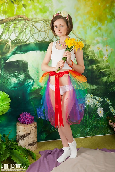 Caramel in Paradise Bird from Amour Angels - 1/20