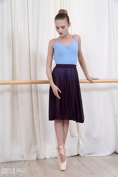 Olivia in Ballet lesson from Amour Angels - 3/20