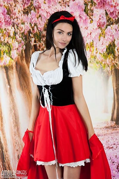 Presenting Stefany by Harmut from Amour Angels - 4/20