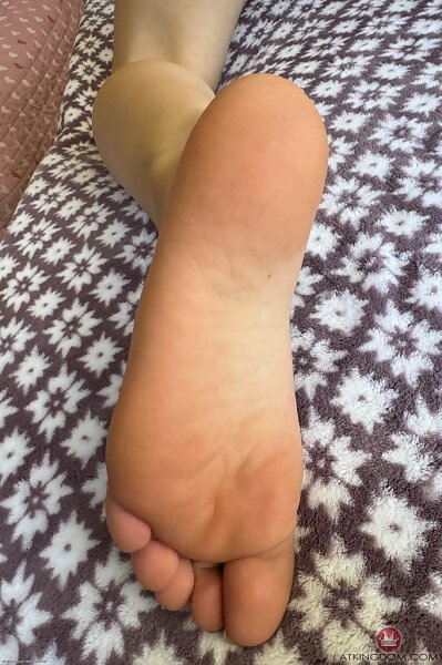 Becky Summer lifts up her yellow dress from ATK Galleria - 10/20