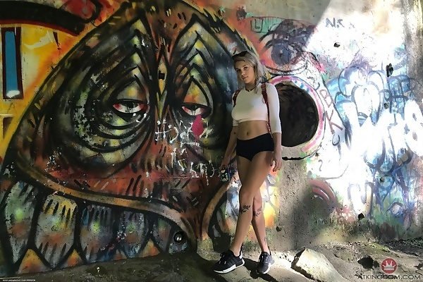Gabbie Carter behind the scene from ATK Galleria - 14/18