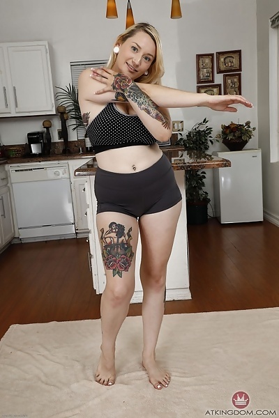 Hadley Haze tattooed blonde with pale skin from ATK Galleria - 1/20