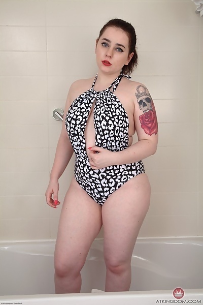 Quinn wet hairy pussy from ATK Hairy - 3/16