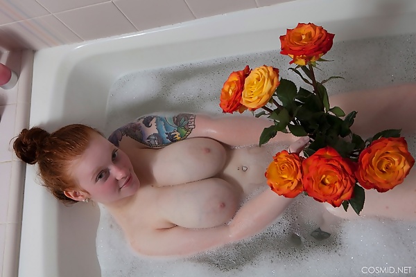 Kaycee Barnes in Kaycee's Tub Time Set from Cosmid - 10/16