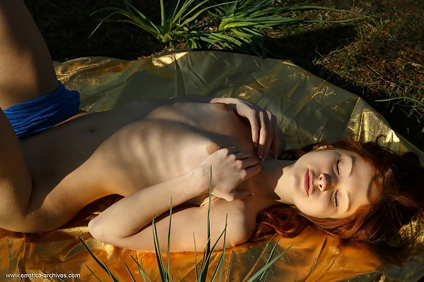 Emanuelle featuring Emanuelle by Rylsky from Errotica Archives - 16/16