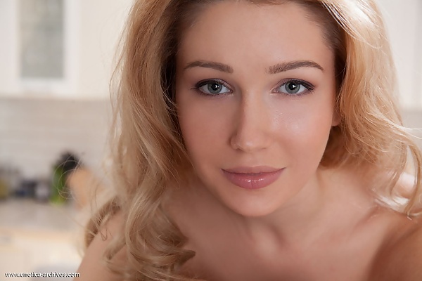 Intima featuring Genevieve Gandi by Koenart from Errotica Archives - 5/16