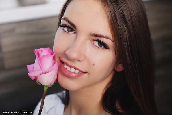 Rose featuring Eos by Flora from Errotica Archives - 1/16