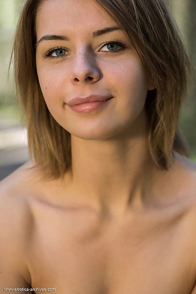 Yelena featuring Yelena by Tora Ness from Errotica Archives - 12/16