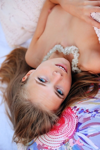 Luise in Cushions by Arkisi