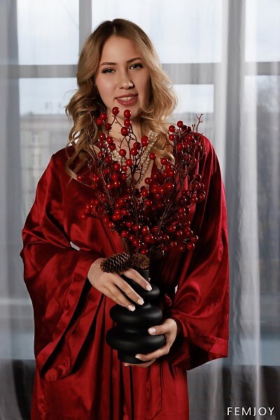 Nika Murr in Red Berry from Femjoy - 2/16