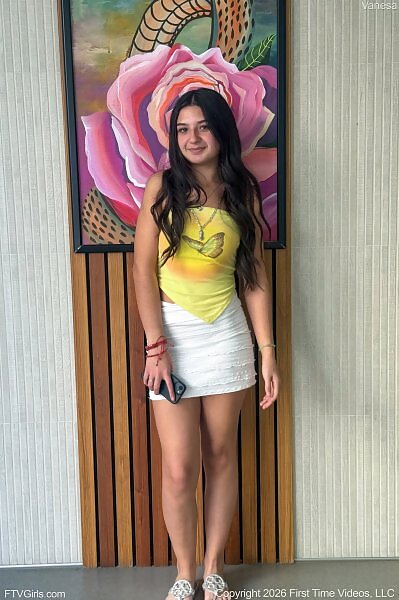 Vanesa in Her Short Skirt from FTV Girls - 5/20
