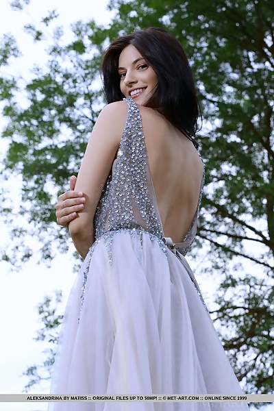 Aleksandrina in Classy Nature by Matiss from Met Art - 4/18