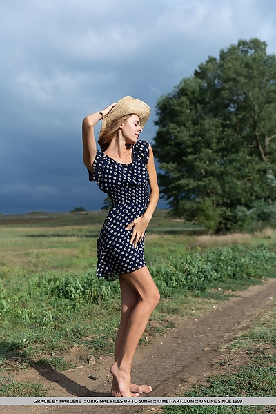 Gracie in The Clouds by Marlene from Met Art - 3/18