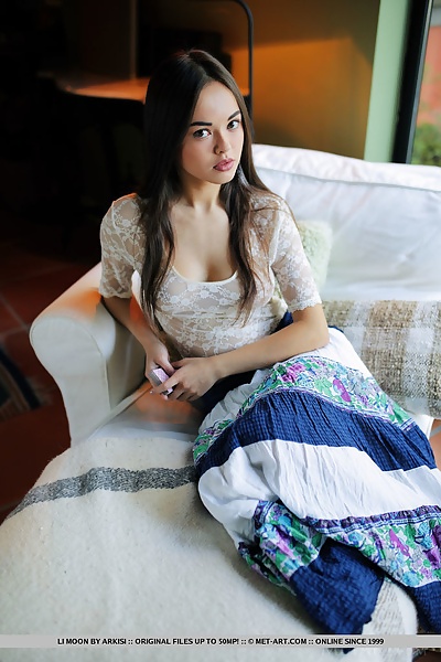Li Moon in Mirii by Arkisi from Met Art - 2/18