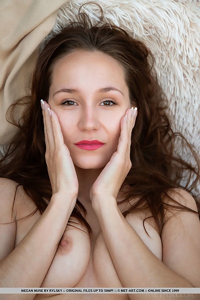 Megan Muse in Chilling Out by Rylsky from Met Art - 18/18