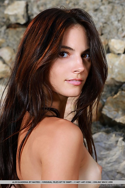 Presenting Aleksandrina by Matiss from Met Art - 5/18