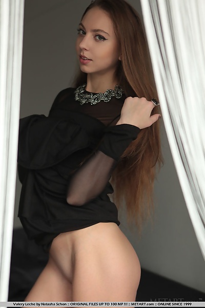 Valery Leche in Window View y Natasha Schon from Met Art - 7/20