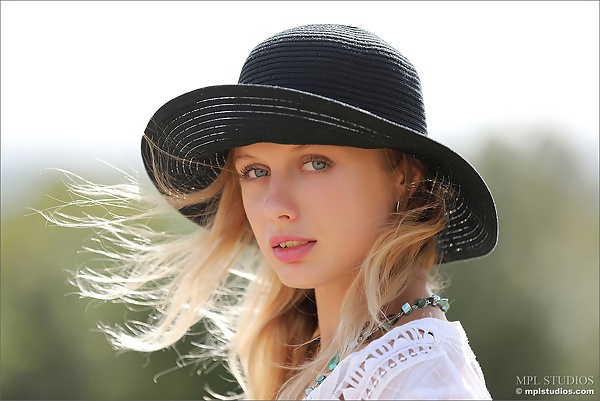 Clarice in Boho from MPL Studios - 5/12