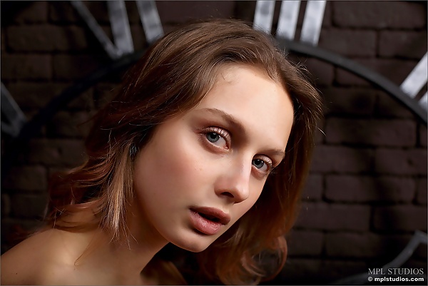 Clarice in Magic Moments from MPL Studios - 12/12