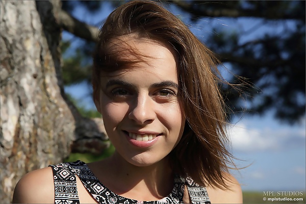 Gracie in Back to Nature from MPL Studios - 1/12