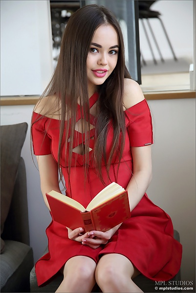 Kiki in The Red Book from MPL Studios - 2/12