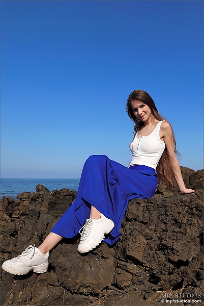 Leona Mia in True Blue from MPL Studios - 1/12