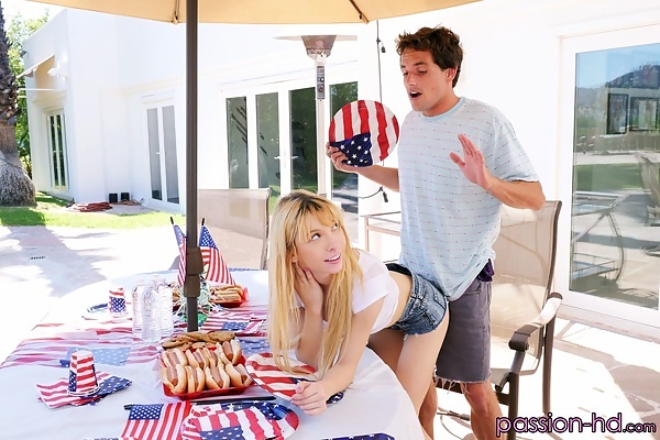 Kenzie Reeves in Labor Day Hideaway from Passion HD - 1/25