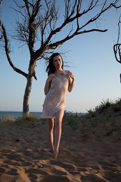 Lyleen in Gethsemane from Photodromm - 1/15