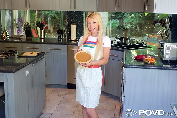 Kenzie Reeves in Thanksgiving Creampie from POVD - 3/31