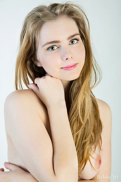 Auranti featuring Marit