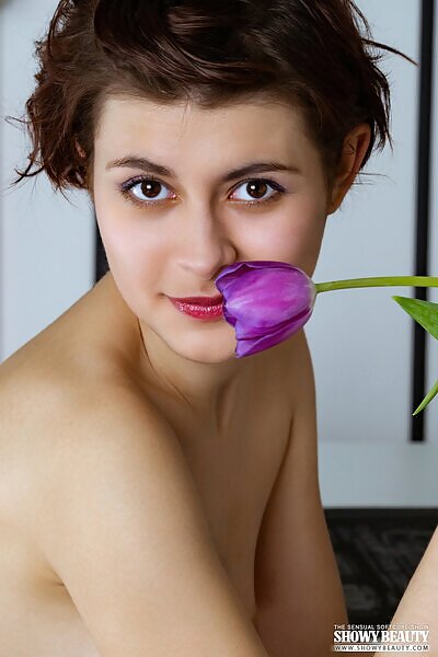 Anita in Sensitive place from Showy Beauty - 14/20