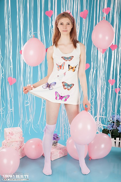 Candy in Good Mood from Showy Beauty - 2/20
