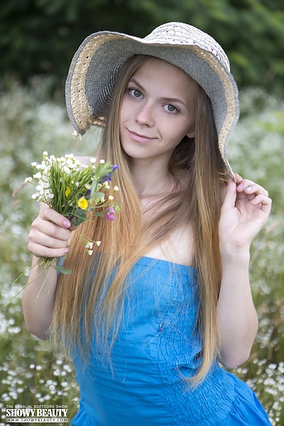 Nastyshka in Bed of flowers from Showy Beauty - 2/20