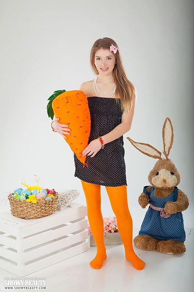 Verona in Happy Bunny from Showy Beauty - 1/20