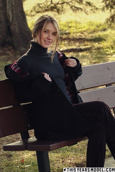 Jewel in November from This Year's Model - 1/15