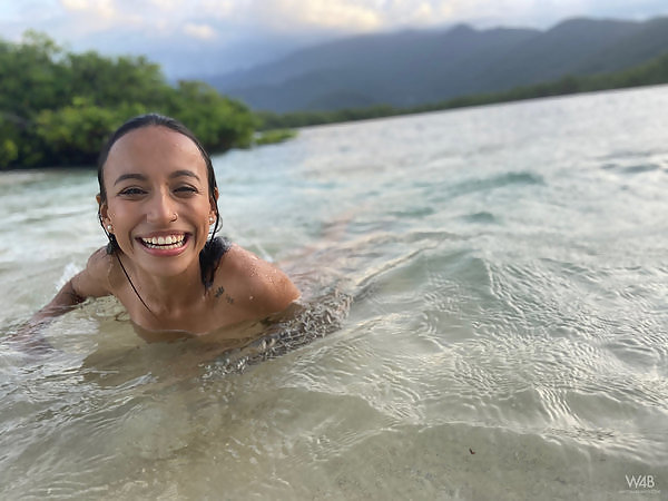 Sexy Latina nude in the sea